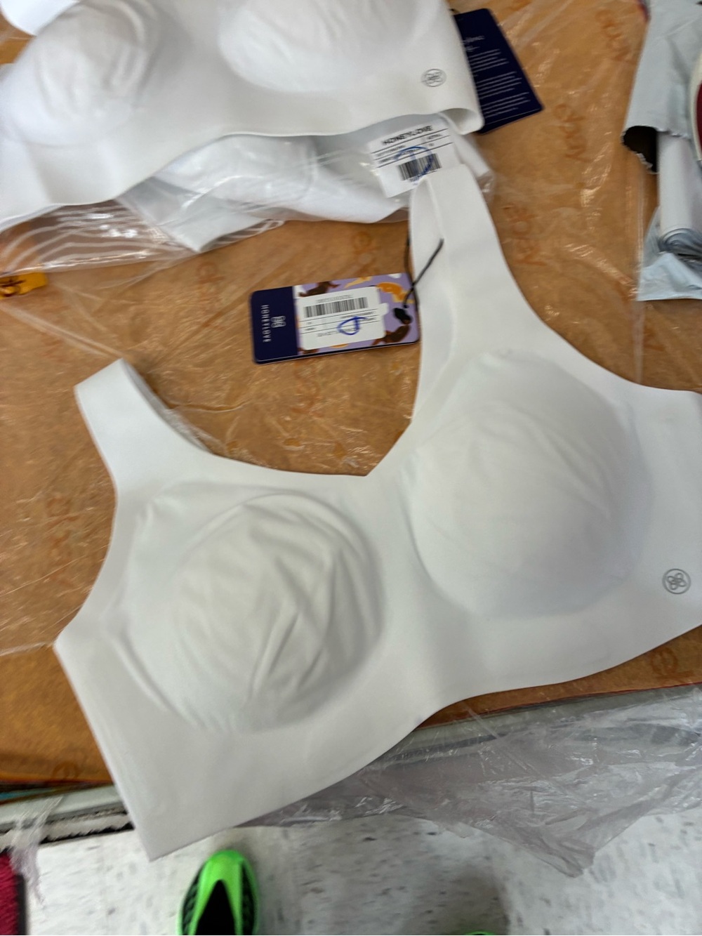 Honeylove SoftForm Bra New SZ Medium NWT Astral White - Picture 8 of 8